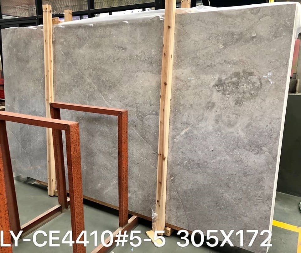 Cloud white marble slab