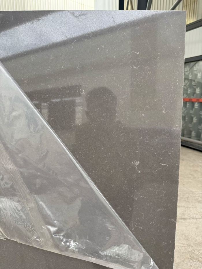 9332 Gray background with white patterned panels Quartz stone
